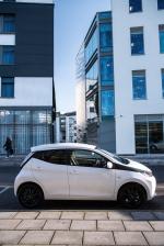 Toyota Aygo x-style 5-Door 2017 года (UK)